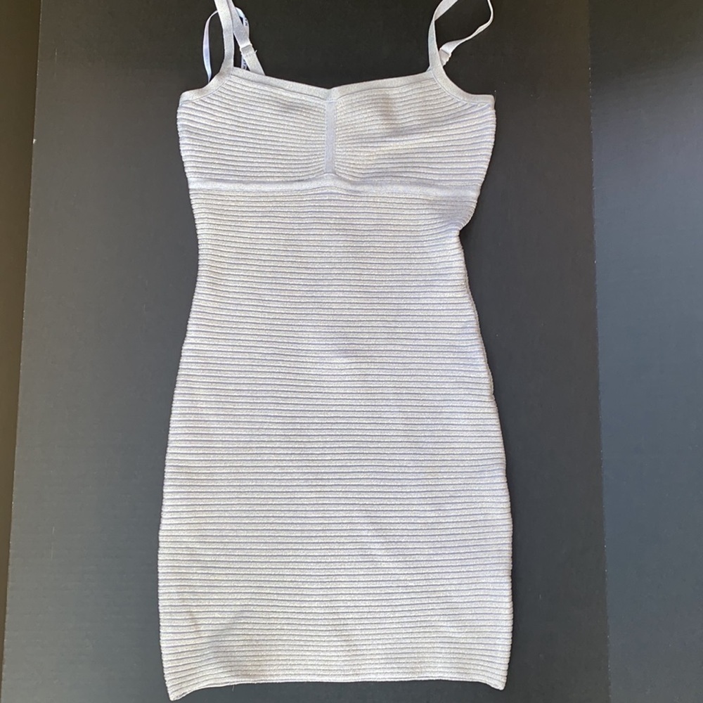 New GUESS BY MARCIANO Isadora Bandage Dress SZ M - Picture 8 of 13